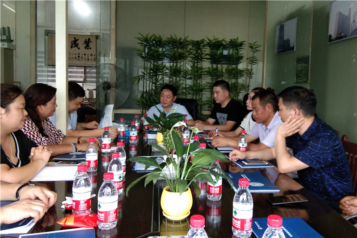 河南省建設(shè)科技協(xié)會(huì)門窗幕墻專委會(huì)節(jié)能玻璃分會(huì)組織全體會(huì)員